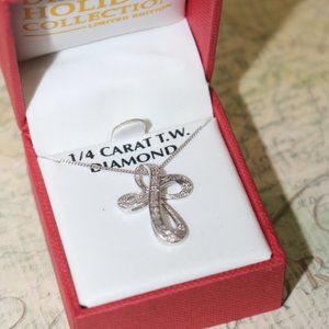 Diamond Cross Pendant Necklace